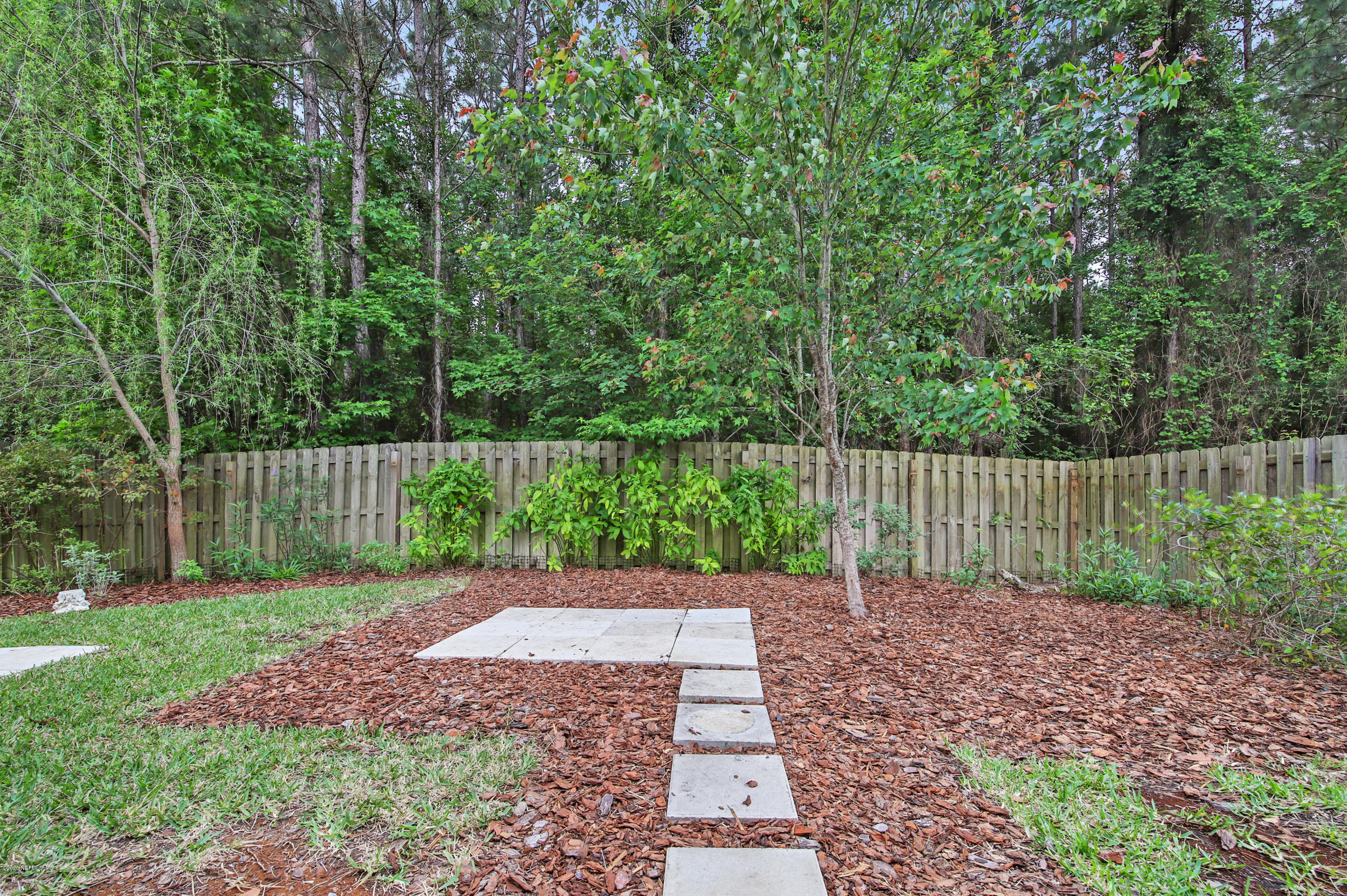 5926 Round Table Road Jacksonville, FL 32254 - Photo 21 of 24 Back Yard