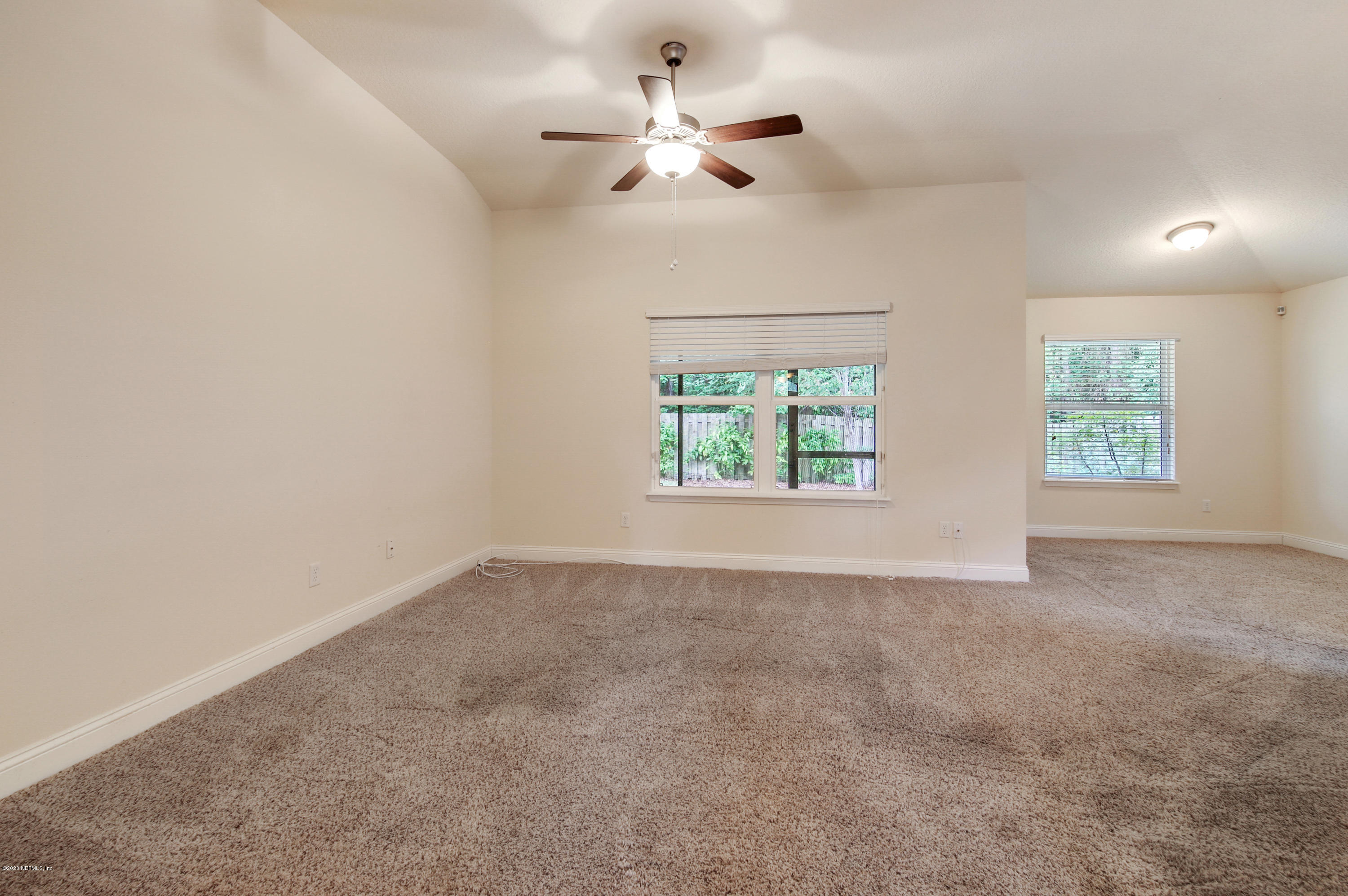 5926 Round Table Road Jacksonville, FL 32254 - Photo 5 of 24 Family Room