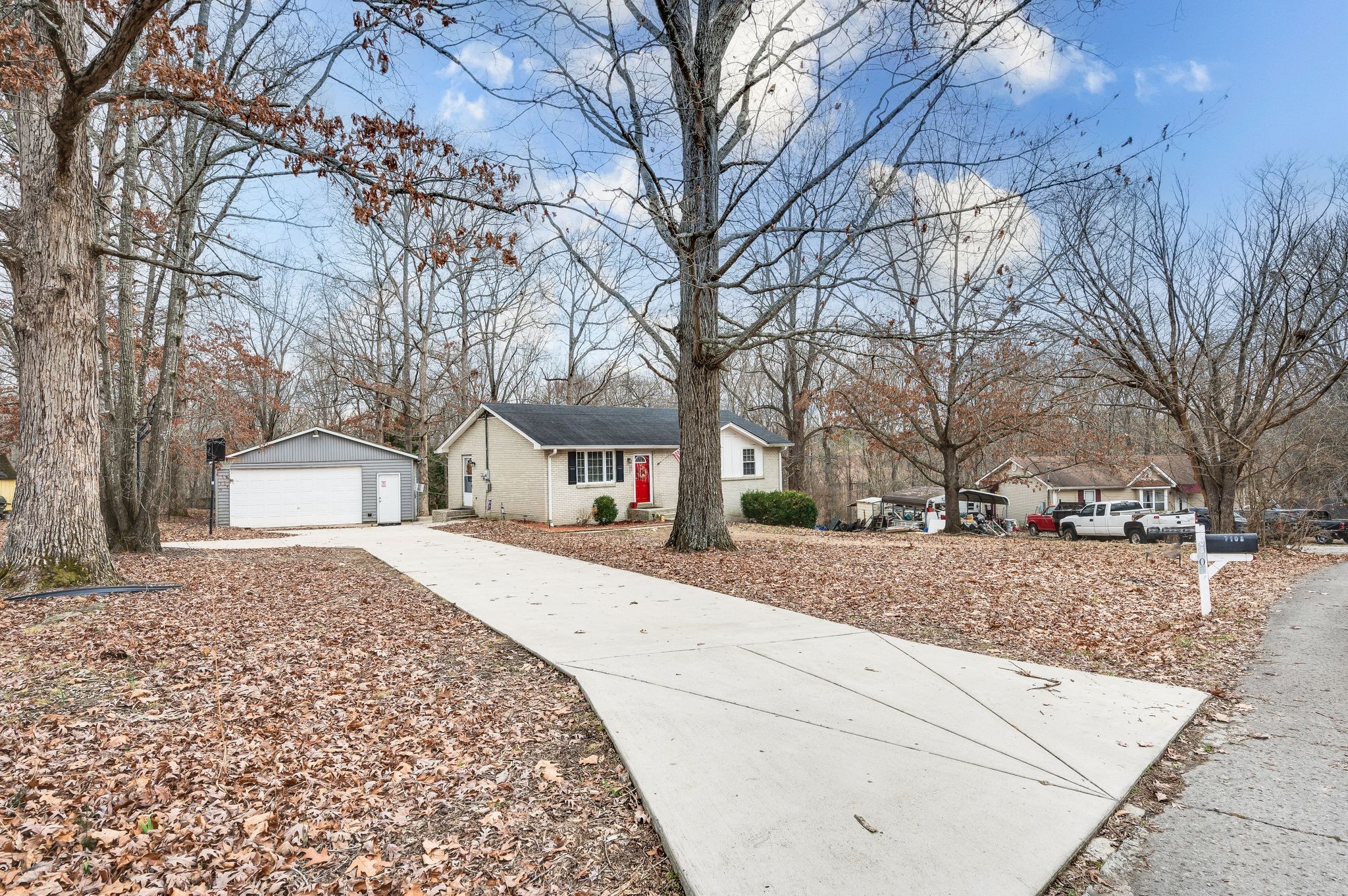 7105 Red Maple Court Fairview, TN 37062 - Photo 2 of 34 Gallery Image 2