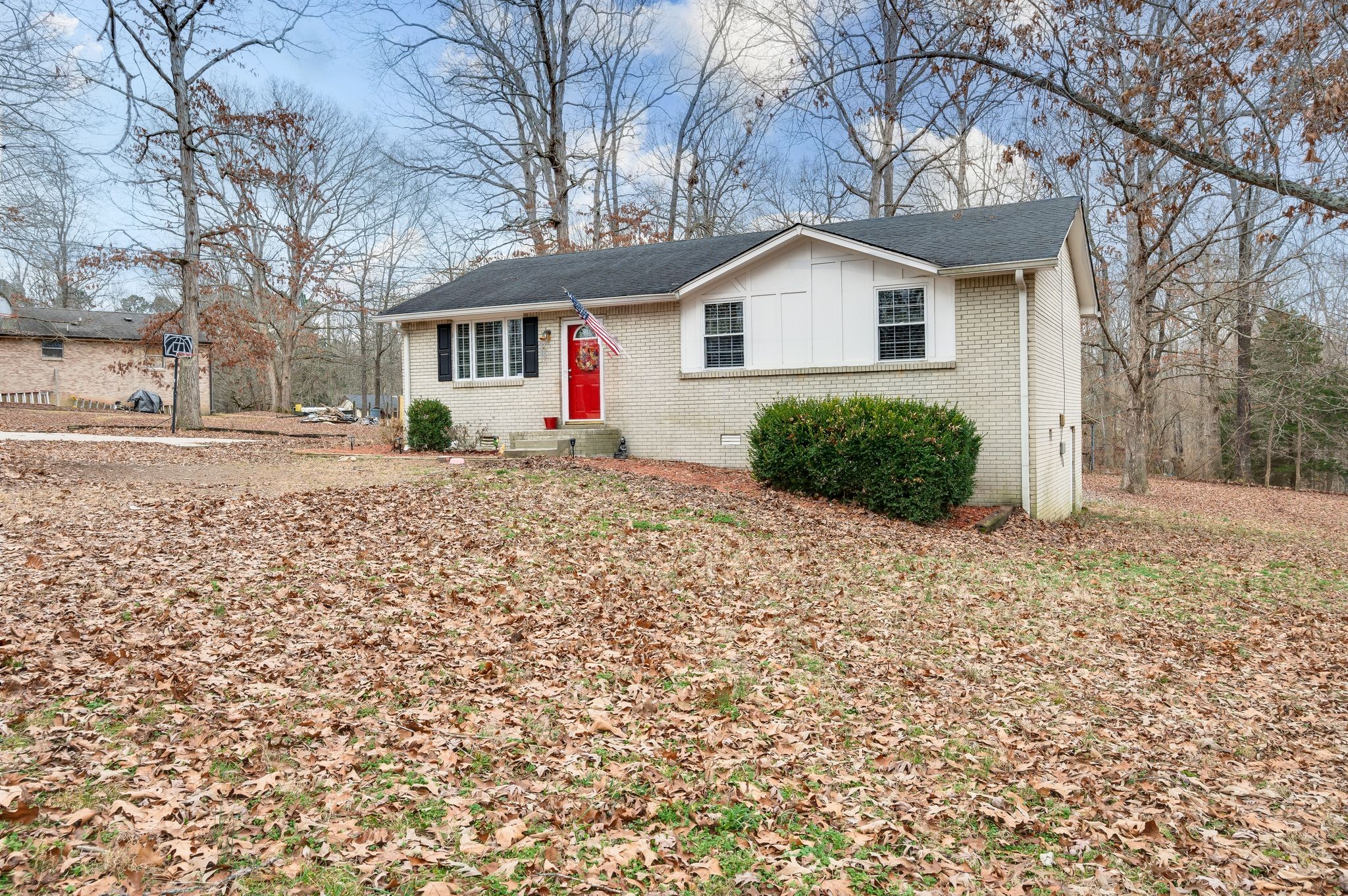 7105 Red Maple Court Fairview, TN 37062 - Photo 4 of 34 Gallery Image 4