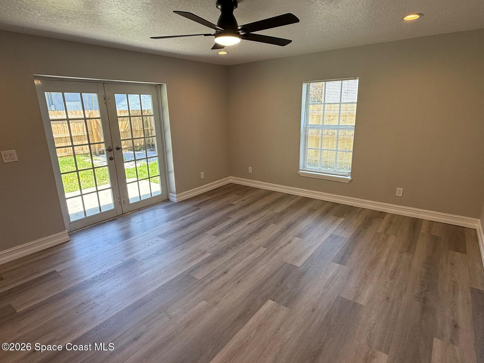 2839 Colbert Circle Melbourne, FL 32901 - Photo 10 of 27 Living Area