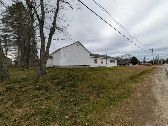 $145,000 | 1036 Meadow Road, Casco, ME 04015