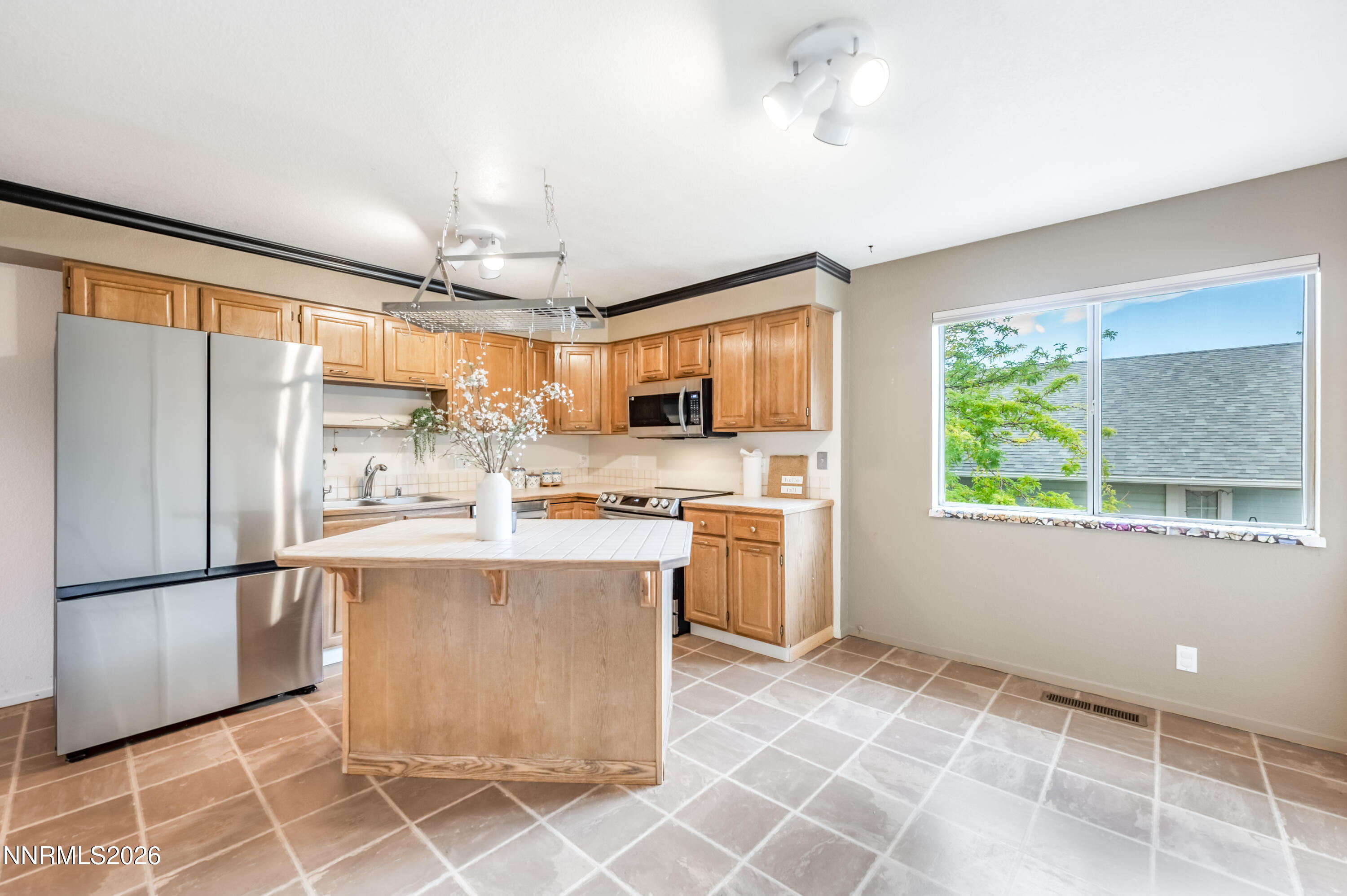 3380 Adler Court Reno, NV 89503 - Photo 19 of 60 A-32