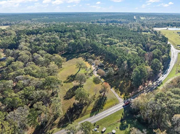$265,000 | 7805 Highway 87 South, Shelbyville, TX 75973