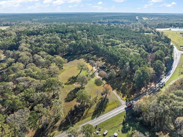 $265,000 | 7805 Highway 87 South, Shelbyville, TX 75973