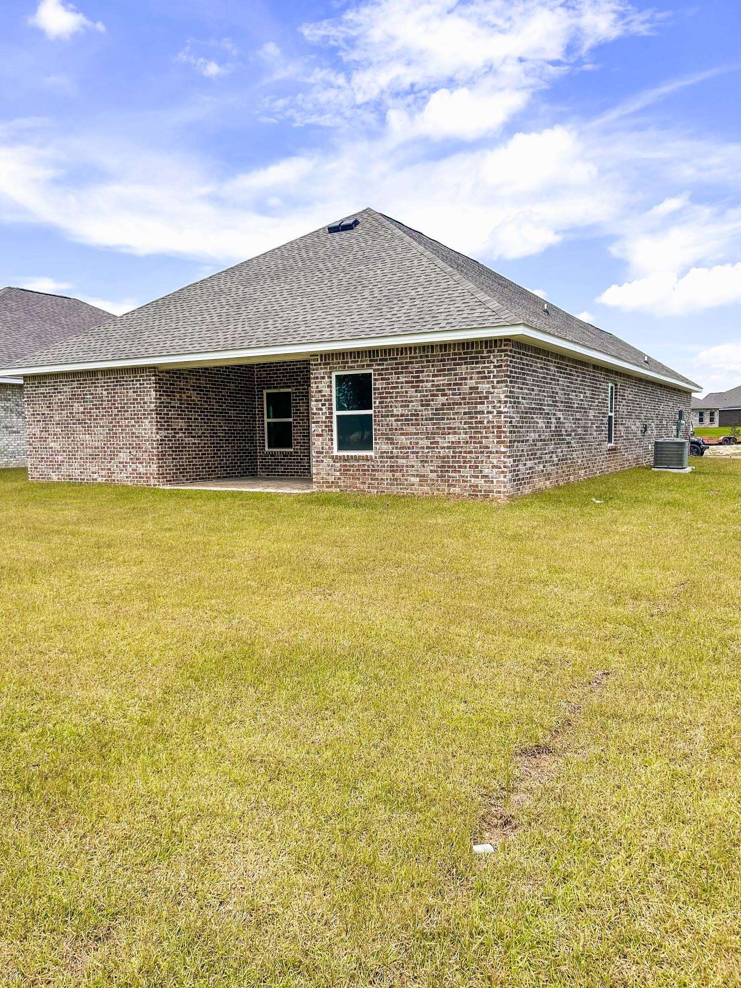1072 Pheasant Circle Foley, AL 36535 - Photo 2 of 19