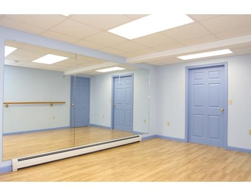 28 McGuire Road Sutton, MA 01590 - Photo 25 of 30 a view of an empty room