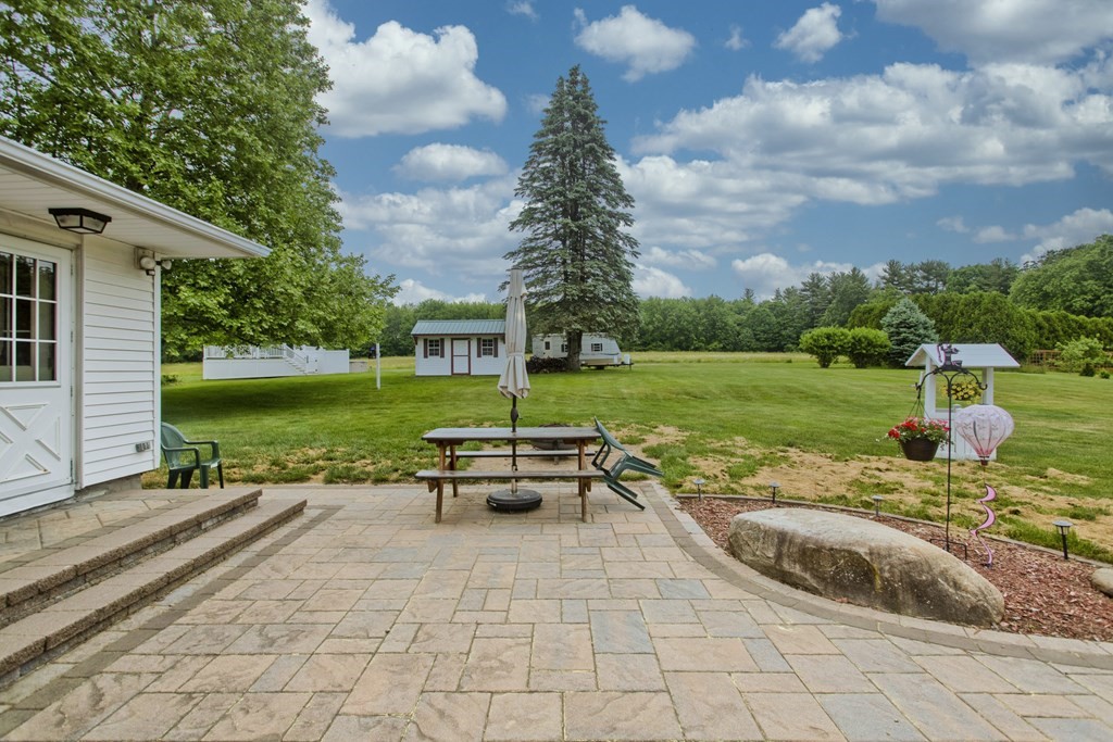 440 N Road Westfield, MA 01085 - Photo 8 of 41 Gallery Image 8