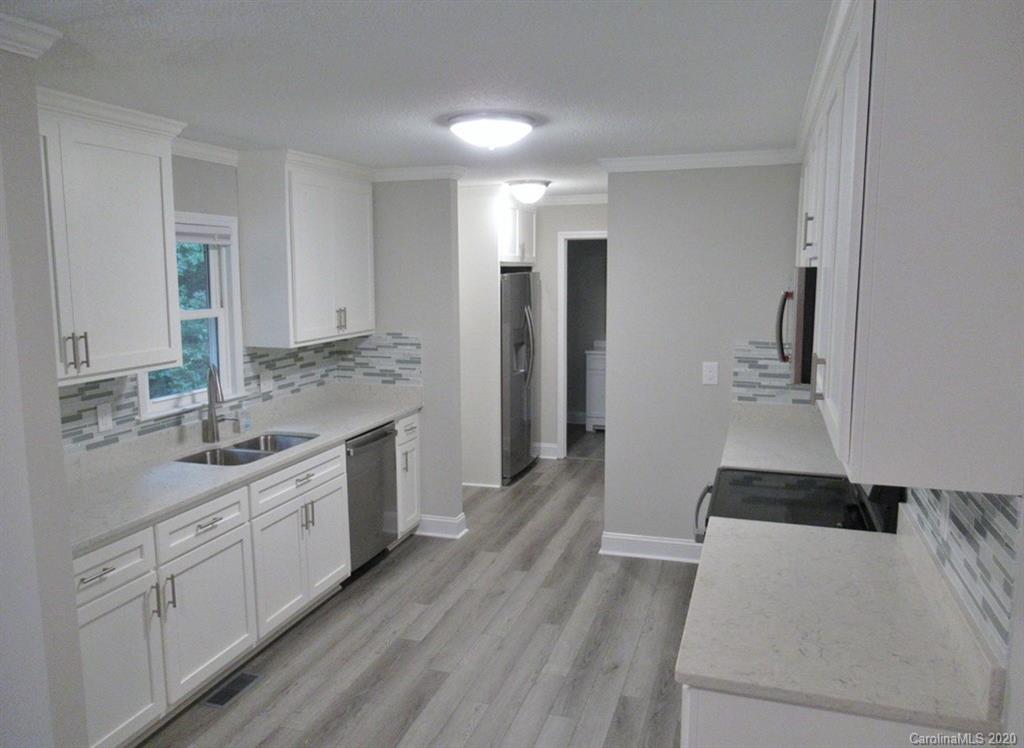 1003 Lithia Inn Road Lincolnton, NC 28092 - Photo 8 of 30 Gallery Image 8