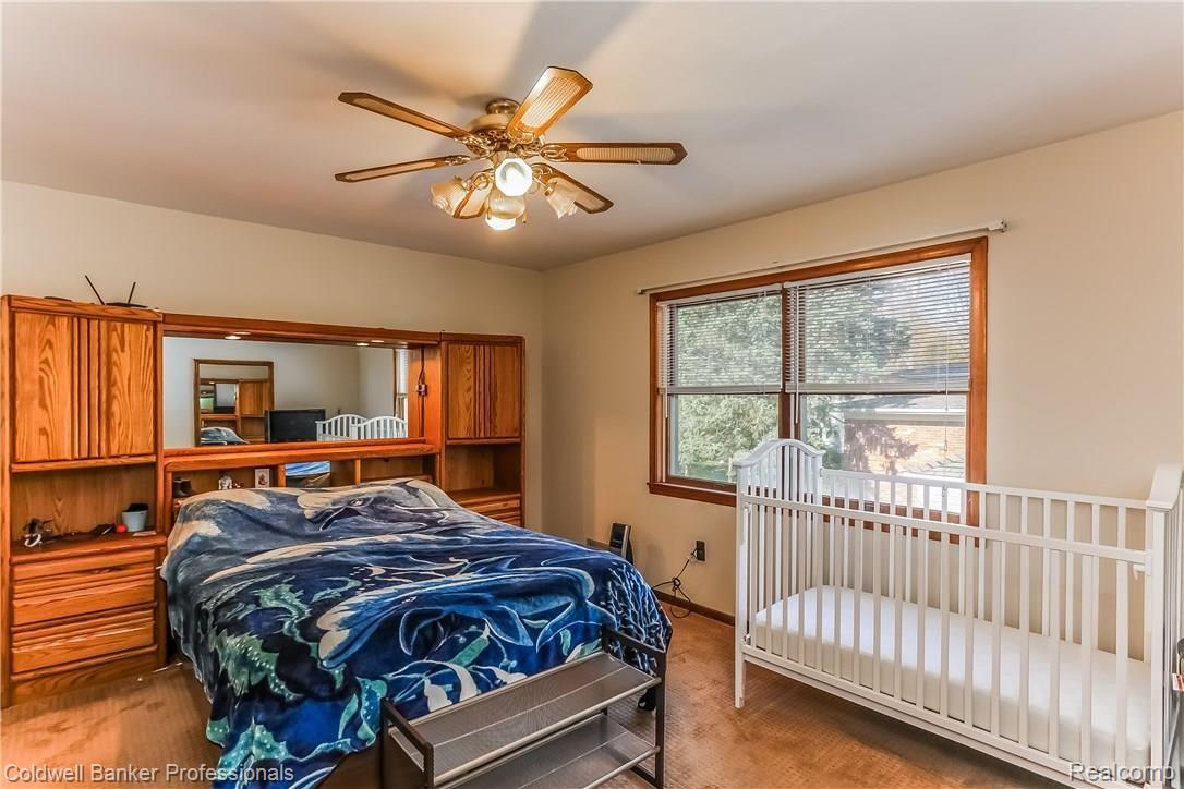 254 Benjamin Street Romeo, MI 48065 - Photo 22 of 33 022-Master_Bedroom-3424484-large.jpg