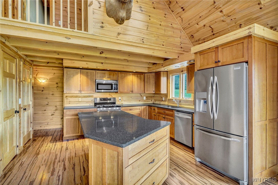 750 Olean Road East Aurora, NY 14052 - Photo 4 of 31