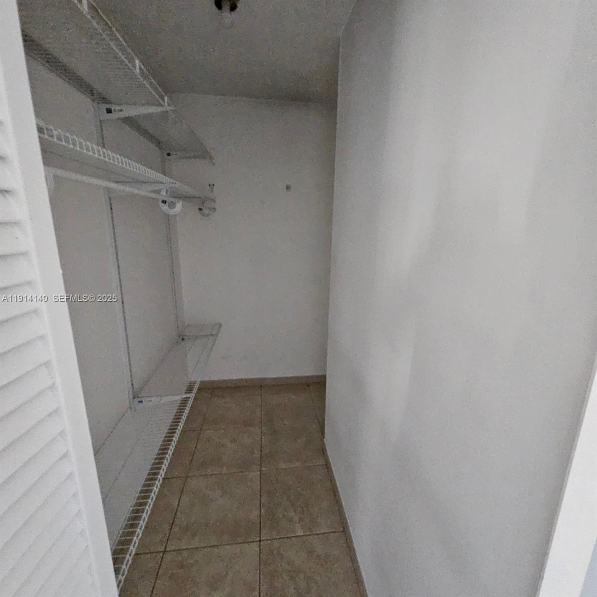 8330 Southwest 96th Place Miami, FL 33173 - Photo 23 of 28