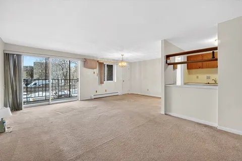 $369,900 | 64 Main Street, Unit 24B, Stoneham, MA 02180