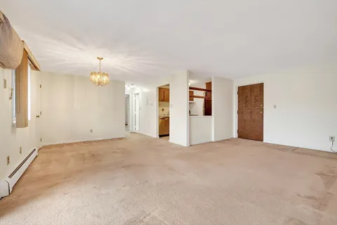 $369,900 | 64 Main Street, Unit 24B, Stoneham, MA 02180