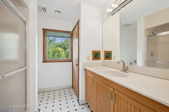 $2,250,000 | 153 Algonquin Road, Barrington Hills, IL 60010