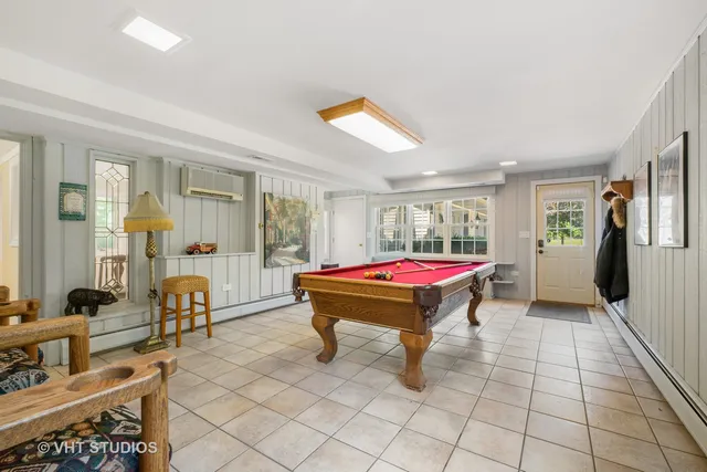 $2,250,000 | 153 Algonquin Road, Barrington Hills, IL 60010