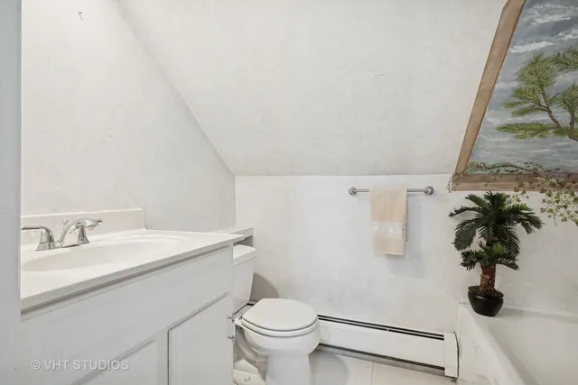 $2,250,000 | 153 Algonquin Road, Barrington Hills, IL 60010