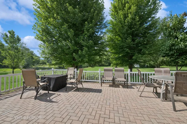 $2,250,000 | 153 Algonquin Road, Barrington Hills, IL 60010
