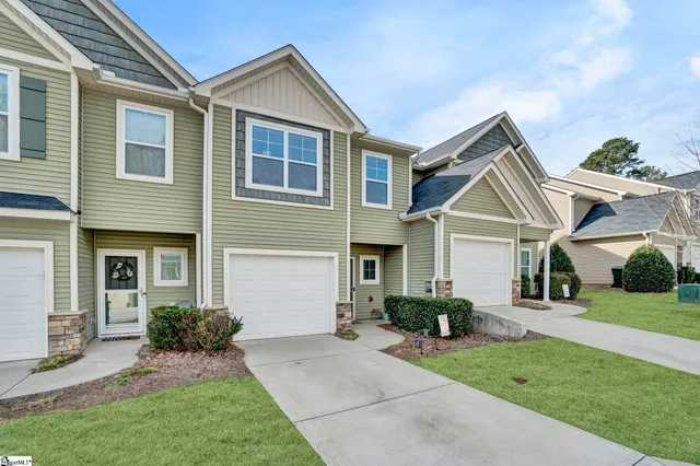 $270,000 | 775 Elmbrook Drive, Simpsonville, SC 29681