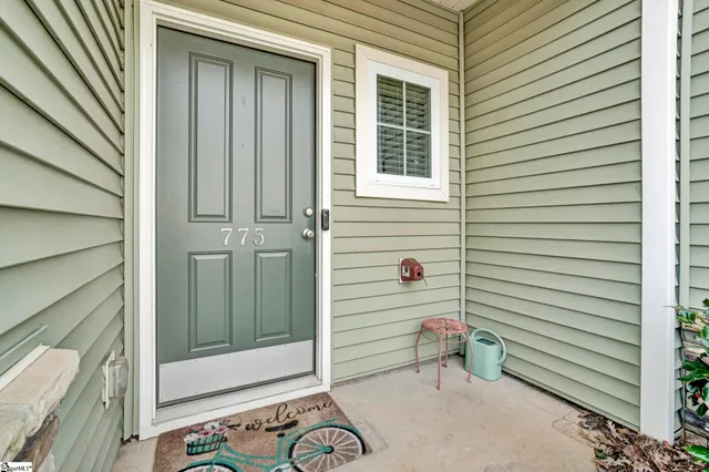$270,000 | 775 Elmbrook Drive, Simpsonville, SC 29681