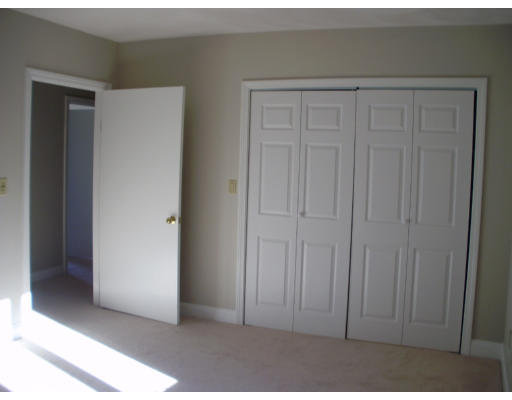37 Bower Road Quincy, MA 02169 - Photo 8 of 13 Gallery Image 8