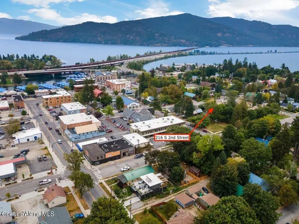 $499,000 | 216 South 2nd Avenue, Sandpoint, ID 83864