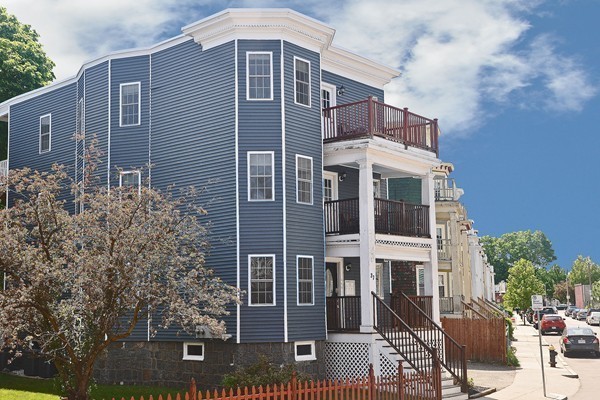 27 St Marks Road, Unit 2 Boston, MA 02124 - Photo 1 of 12 Gallery Image 1