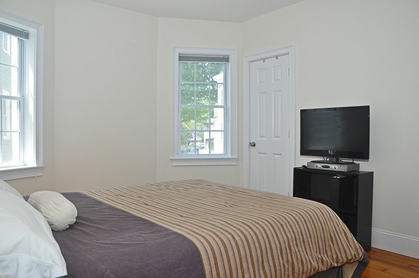 27 St Marks Road, Unit 2 Boston, MA 02124 - Photo 8 of 12 Gallery Image 8