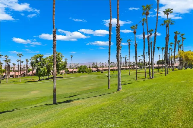 $550,000 | 76238 Honeysuckle Drive, Palm Desert, CA 92211