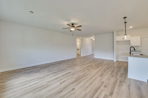 $289,900 | 834 Brewer Drive, New Ellenton, SC 29809
