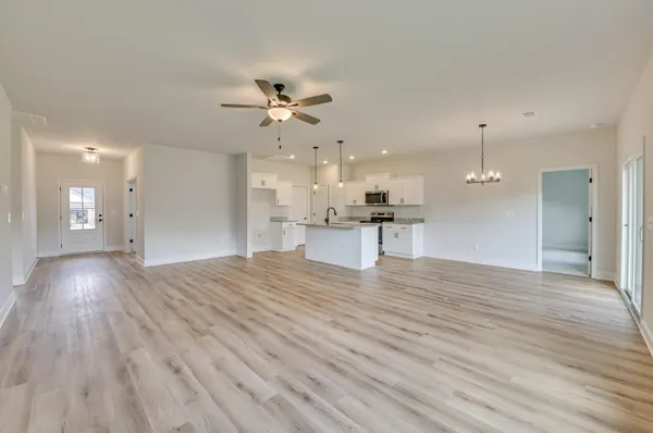 $289,900 | 834 Brewer Drive, New Ellenton, SC 29809