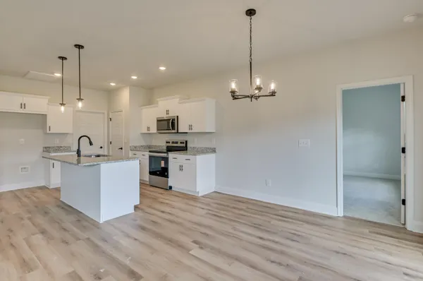 $289,900 | 834 Brewer Drive, New Ellenton, SC 29809