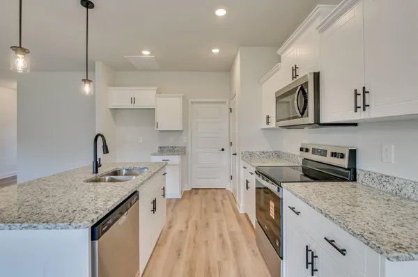 $289,900 | 834 Brewer Drive, New Ellenton, SC 29809