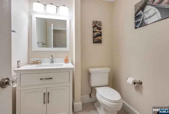 $1,300,000 | 175 High Street, Closter, NJ 07624