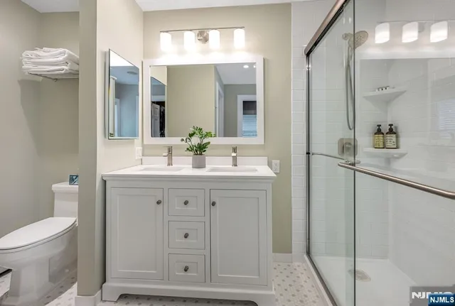 $1,300,000 | 175 High Street, Closter, NJ 07624