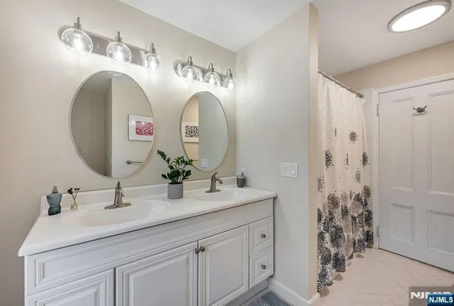 $1,300,000 | 175 High Street, Closter, NJ 07624