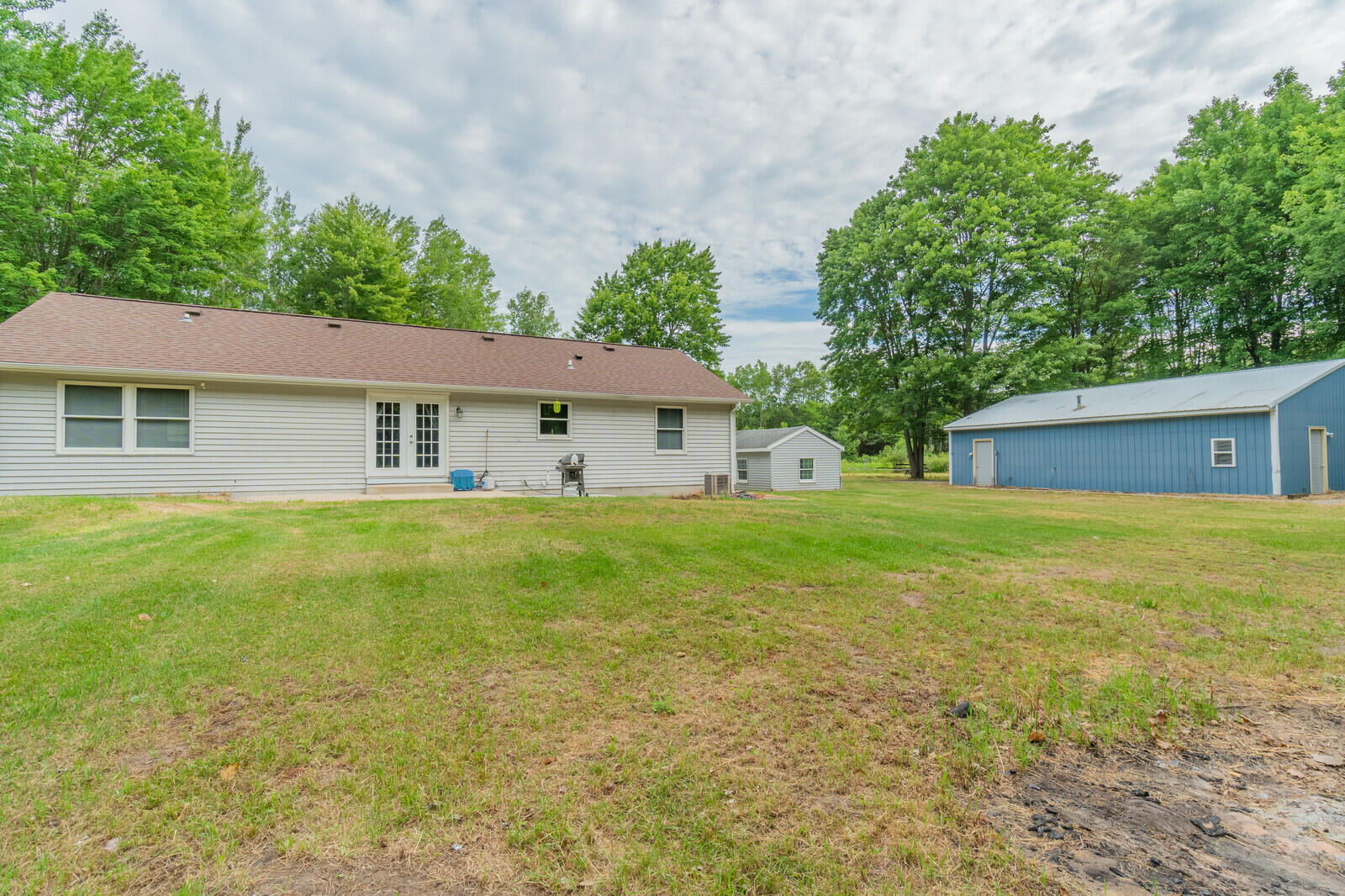 5285 Heights Ravenna Road Fruitport, MI 49415 - Photo 25 of 37 26_Home26_mls