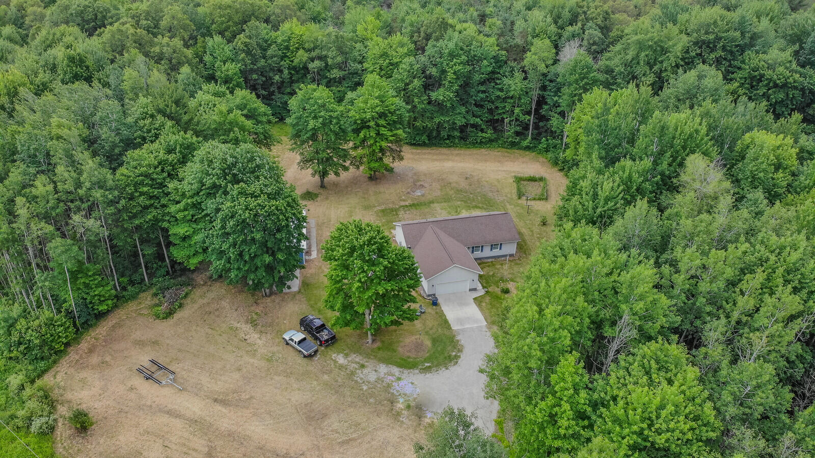 5285 Heights Ravenna Road Fruitport, MI 49415 - Photo 33 of 37 34_Home34_mls