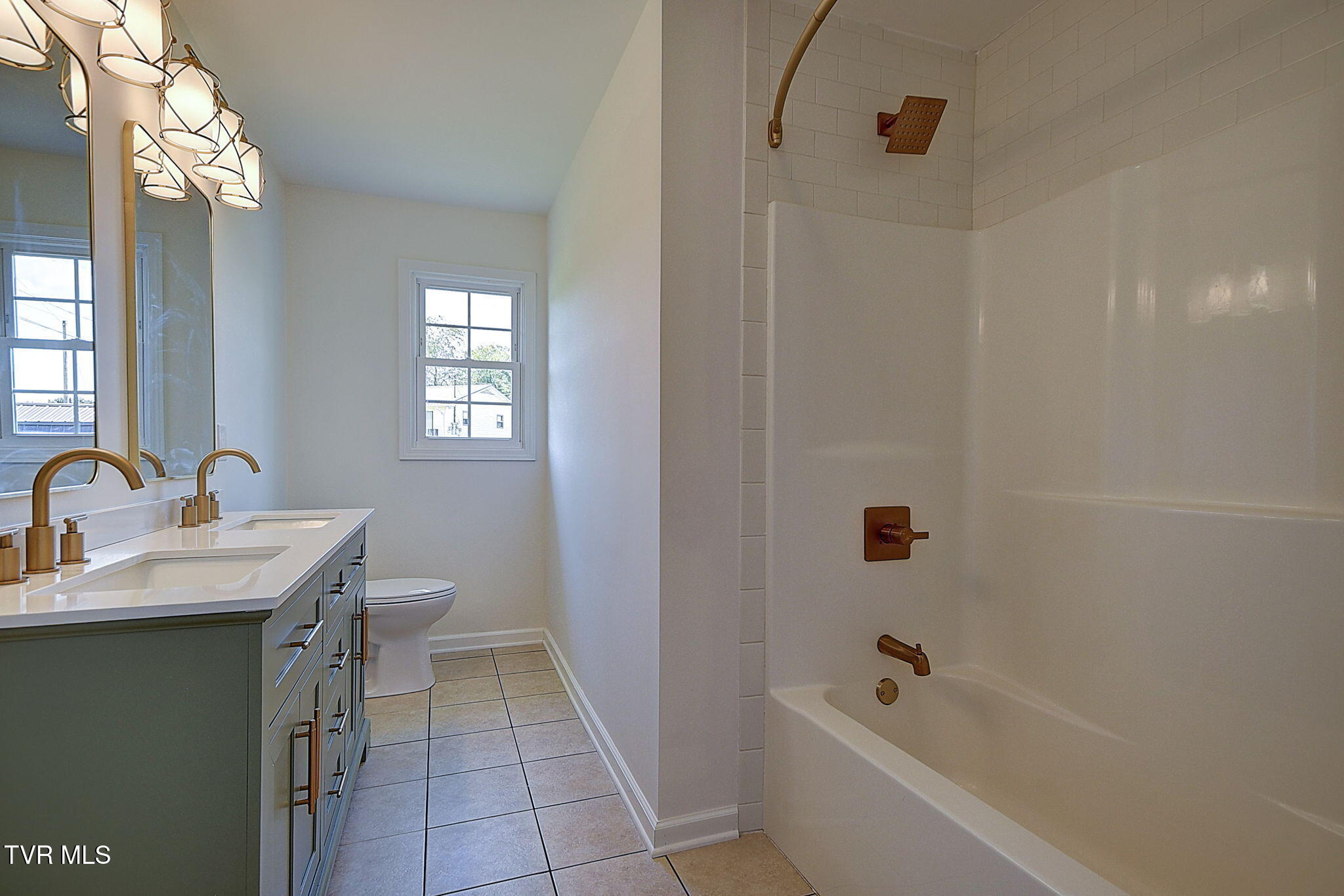 689 Liberty Church Road Kingsport, TN 37663 - Photo 16 of 46 31-web-or-mls-689 Liberty Church LG-19