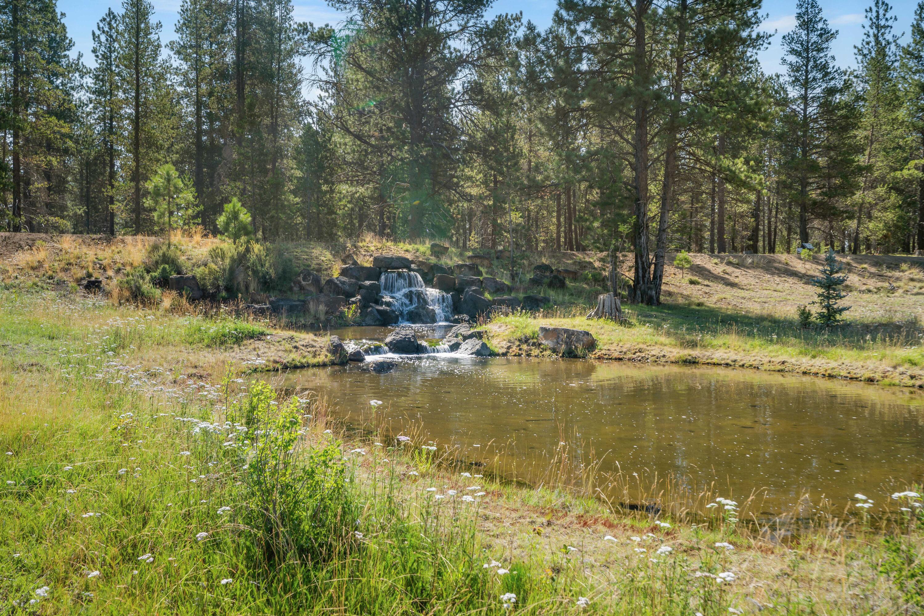 18257 Forestbrook Loop, Unit 24 Bend, OR 97707 - Photo 19 of 66 View