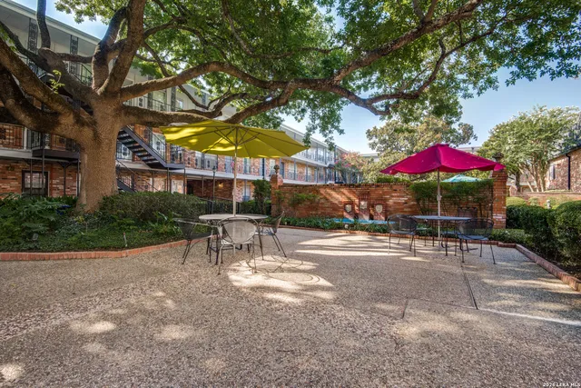 $1,095 | 8401 North New Braunfels Avenue, Unit 207, San Antonio, TX 78209