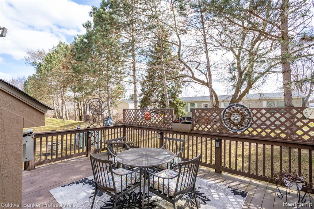 16982 Country Ridge Lane Macomb, MI 48044 - Photo 22 of 22 Gallery Image 22