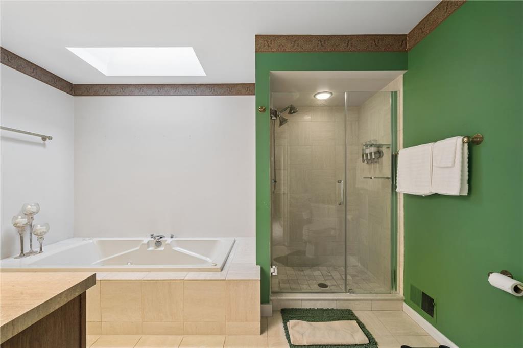 4948 Simmons Circle Export, PA 15632 - Photo 17 of 39 Primary Bathroom