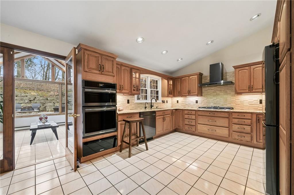 4948 Simmons Circle Export, PA 15632 - Photo 9 of 39 Kitchen