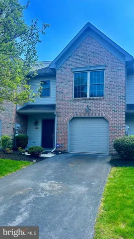 $1,950 | 424 Waverly Woods Drive, Harrisburg, PA 17110