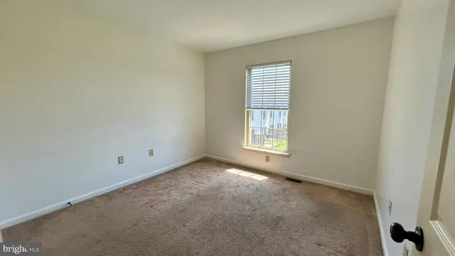 $1,950 | 424 Waverly Woods Drive, Harrisburg, PA 17110