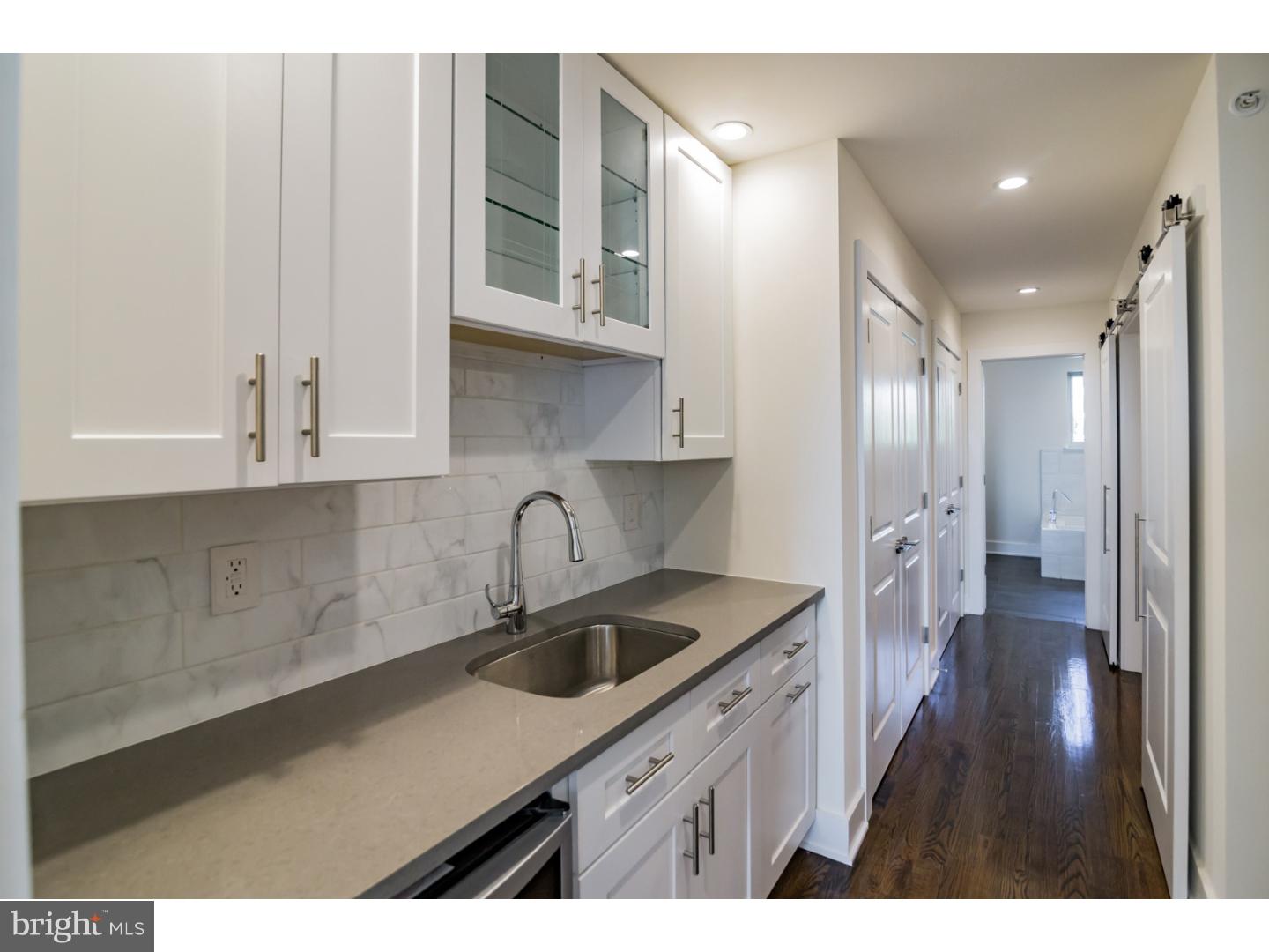 1138 Mt Vernon Street Philadelphia, PA 19123 - Photo 11 of 19