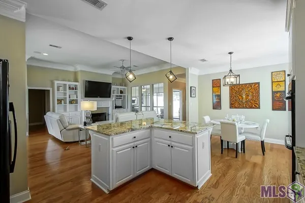 $465,000 | 324 Gisele Street, New Roads, LA 70760