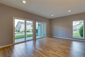 83 April Point Drive South, Unit 83 Conroe, TX 77356 - Photo 12 of 32