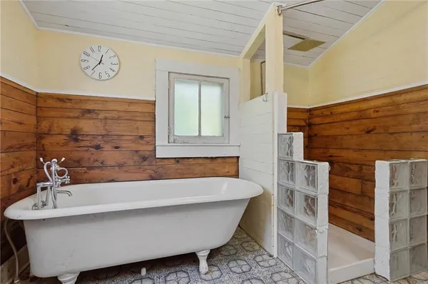 a bathroom with a sink and toilet